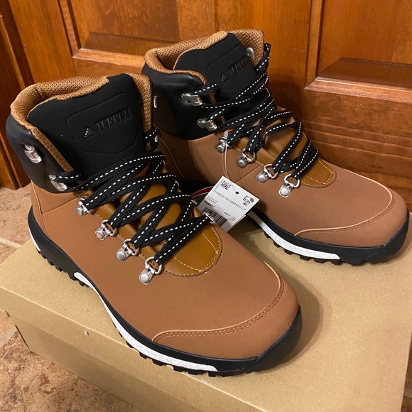 NWT Adidas Terrex Pathmaker CP Hiking Boot - Picture 3 of 8